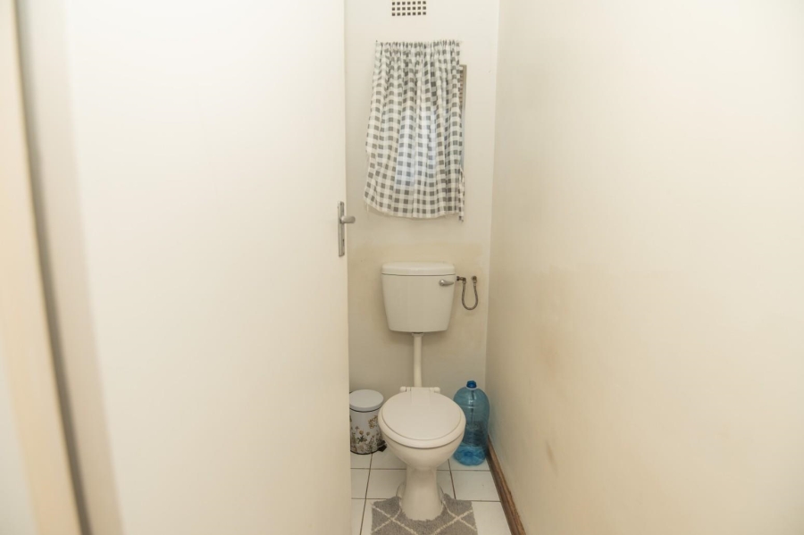 3 Bedroom Property for Sale in Rowallan Park Eastern Cape